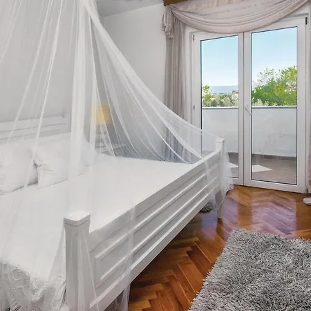 Luxardo Apartment *